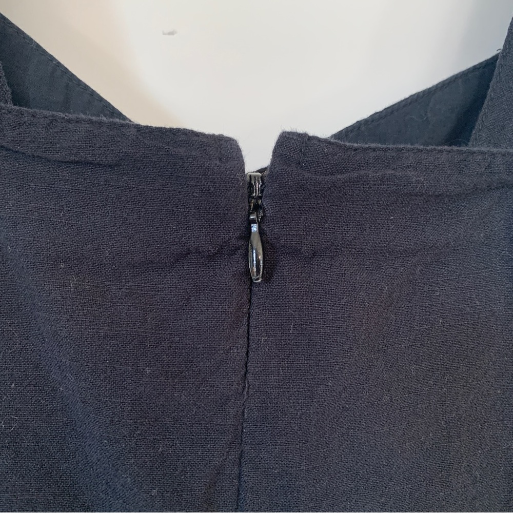 Abercrombie and Fitch Romper tie front - Picture 4 of 9